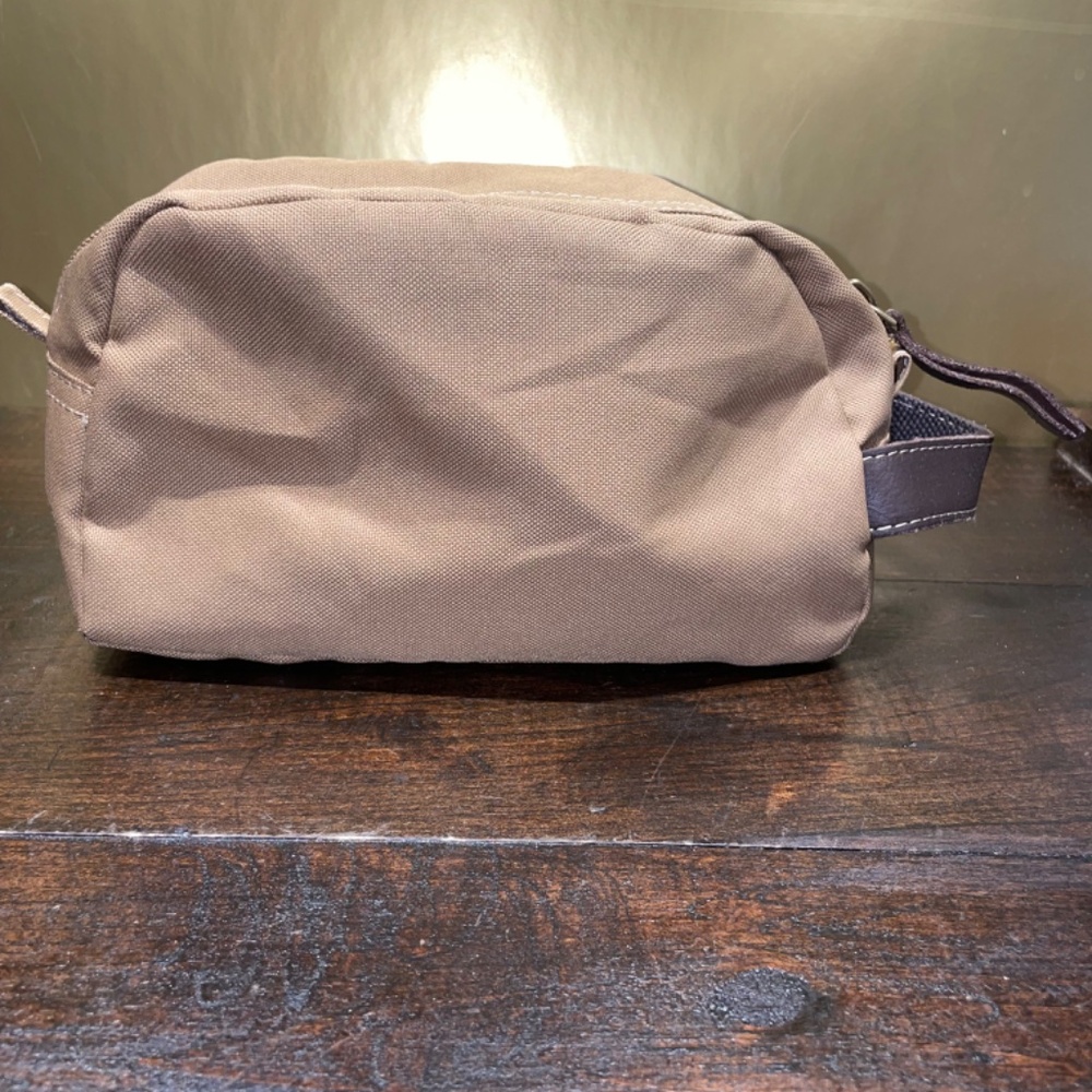 Timberland Core Khaki Canvas Travel Kit Bag View 3